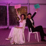 un elle et lui pendant la soir&eacute;e du mariage