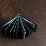 le mini-livre tient dans la poche