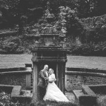 magnifique photo de couple dans un jardin japonnais