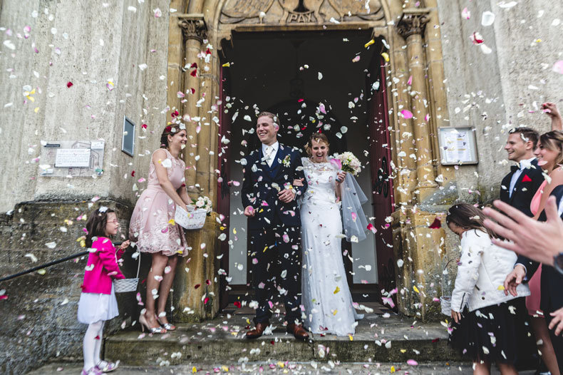 sortie des mariés à léglise de metz